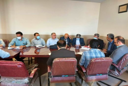 نشست تسهیل در ارائه خدمات به بهره برداران در شهرستان آبیک برگزار شد