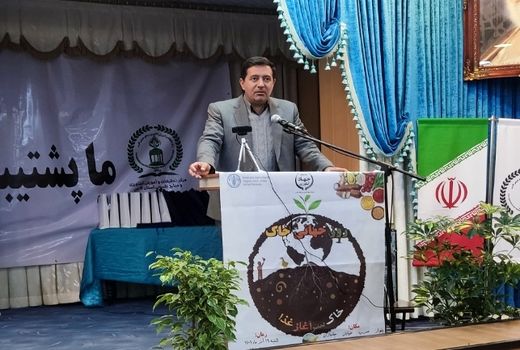 انجمن خاک با محوریت تولیدکنندگان تشکیل شود