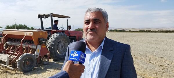 تمامی مطالبات گندمکاران آذربایجان‌غربی پرداخت شد