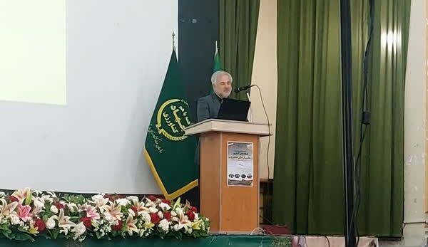 استفاده از سامانه‌های نوین آبیاری با هدف دستیابی به رشد تولید