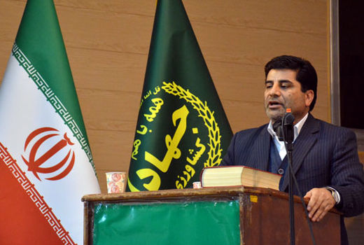 افزایش تولید در بخش کشاورزی به منابع فیزیکی، طبیعی خصوصاً منابع انسانی وابسته است