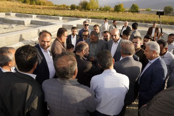  بازدید رییس کمیسیون کشاورزی مجلس از طرح‌های آب و خاک و صنایع تبدیلی پیرانشهر