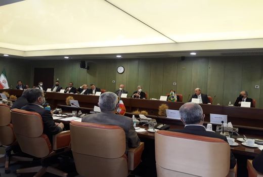 تهاتر ۴۰۰ هزار تن کود اوره ایران با نهاده‌های دامی برزیل