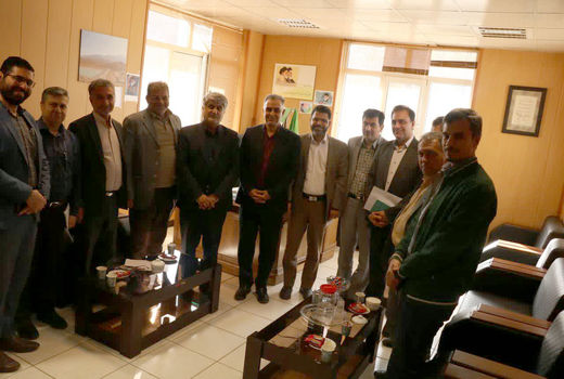 نشست همکاری‌های مشترک امور عشایر و مرکز تحقیقات کشاورزی استان اصفهان