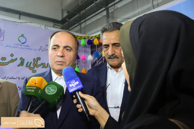 وزیر جهاد کشاورزی از ششمین نمایشگاه توانمندی‌های روستایی و عشایری بازدید کرد