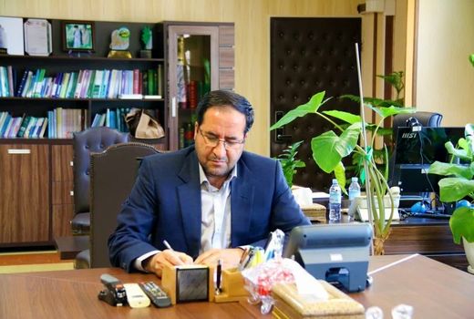 خبرنگاران چشمان بیدار و زبان گویای جامعه‌اند