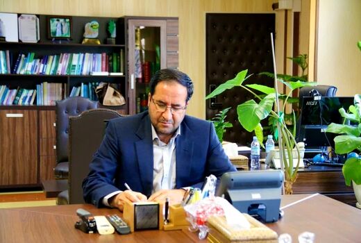 خبرنگاران چشمان بیدار و زبان گویای جامعه‌اند