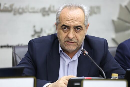 حمایت از کشاورزان و تأمین کالاهای اساسی با جدیت دنبال می‌شود