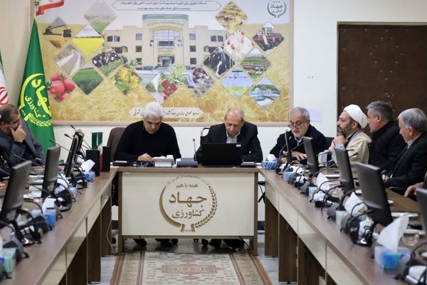 نشست هم‌اندیشی جانبازان شاغل سازمان جهادکشاورزی آذربایجان شرقی با محوریت مطالبات ایثارگری