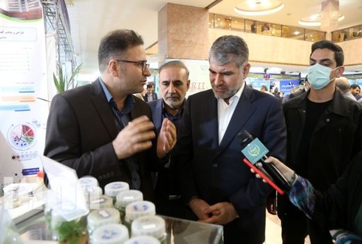 گزارش تصویری اجلاس سراسری روسای موسسات پژوهشی و بازدید وزیر از نمایشگاه موسسات تحقیقاتی کشاورزی 
