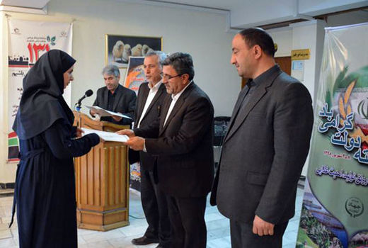 بخش اعظمی از وظایف دولت بر عهده جهاد کشاورزی است که خوشبختانه به موفقیت های چشمگیری نیز دست یافته است