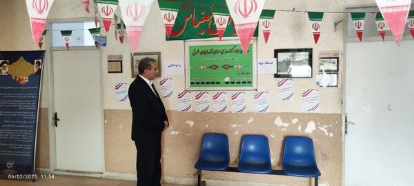 برپایی ایستگاه "جهاد و خودکفایی" در مدیریت جهاد کشاورزی بستان‌آباد به مناسبت دهه فجر