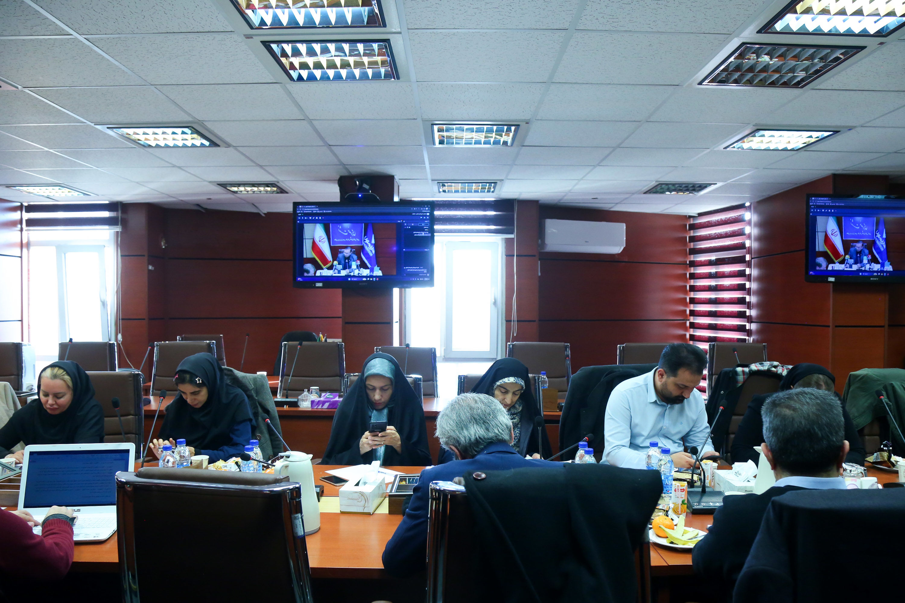  نشست خبری رئیس سازمان دامپزشکی و آیین رونمایی از استودیو رسانه ای سازمان دامپزشکی کشور 