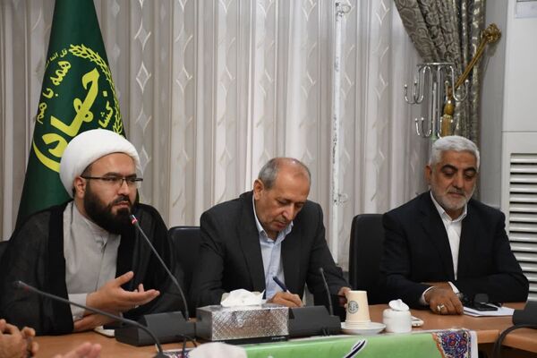 مشارکت کارکنان جهاد کشاورزی استان در توسعه حرم‌های مطهر اهل‌بیت(ع) تجلی اخلاص و ولایتمداری