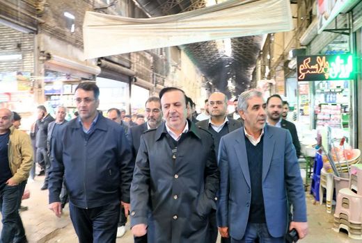 استاندار قزوین در بازار سنتی: بررسی وضعیت عرضه کالاها و قیمت‌ها