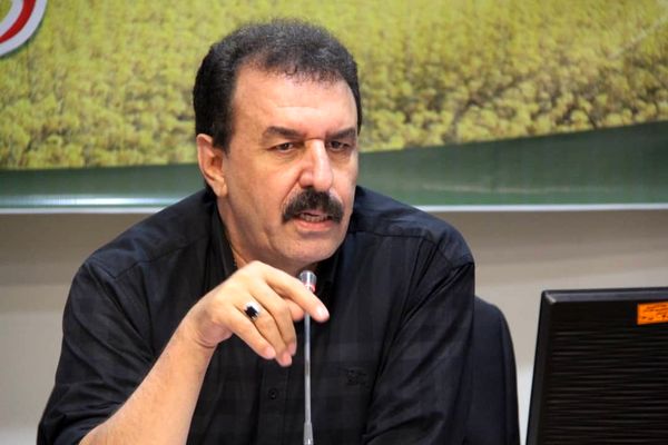 اعزام کمباینهای مجهز به هد برداشت کلزا به استان خوزستان