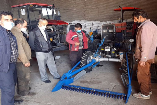 تعمیر ماشین آلات کشاورزی در موسسه تحقیقات دیم کشور