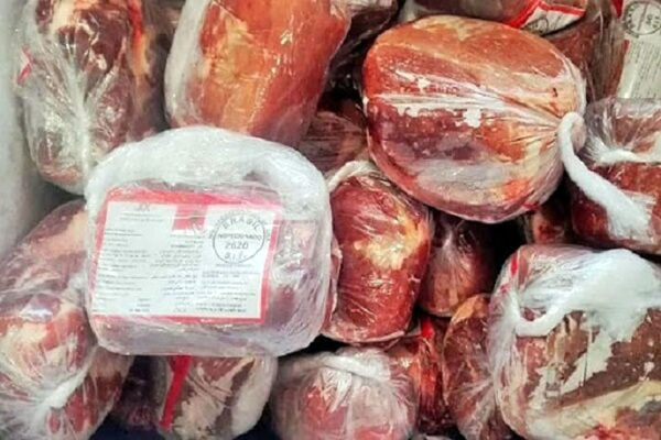 توزیع گوشت قرمز منجمد با قیمت مصوب در فروشگاههای زنجیرهای و بزرگ آذربایجان شرقی