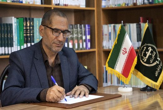 توزیع لارو کرم ابریشم بین نوغانداران خراسان جنوبی