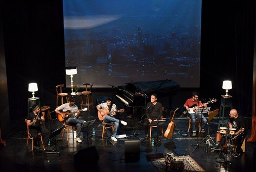 کنسرت مهرداد هویدا در نیاوران برگزار شد