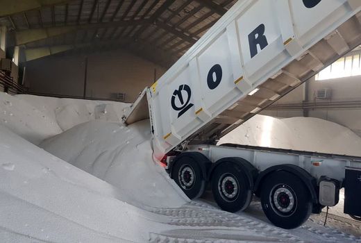 جذب 2900 تن مازاد بر سهمیه تخصیصی ابلاغی کود دی آمونیوم فسفات در آذربایجان غربی