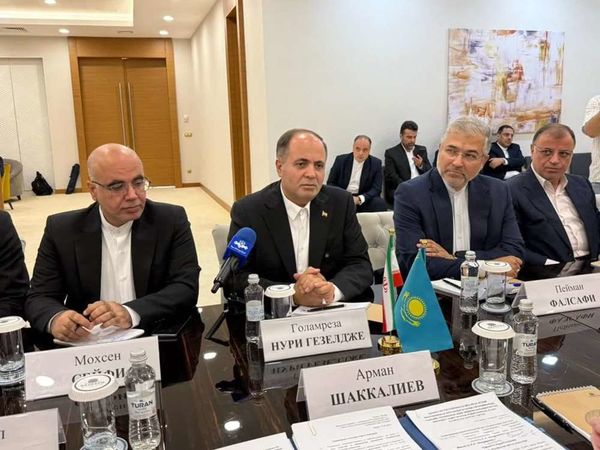 سیاست ایران تقویت رابطه با قزاقستان است/ ضرورت توسعه تجارت کشاورزی دو کشور