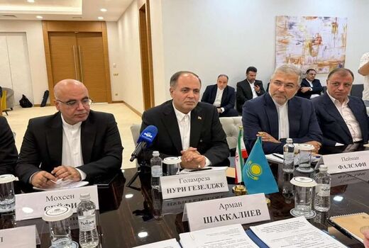 سیاست ایران تقویت رابطه با قزاقستان است/ ضرورت توسعه تجارت کشاورزی دو کشور