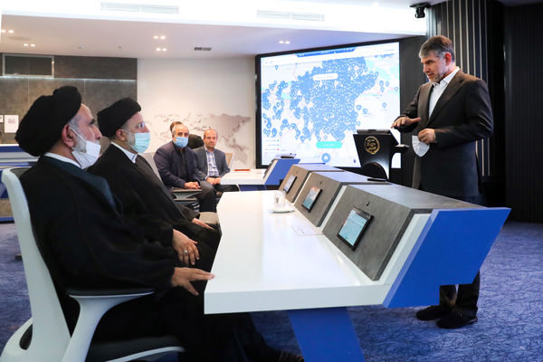 بازدید رئیس جمهور از رصد خانه کشاورزی ایران