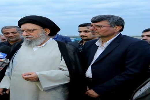 بازدید نماینده ولی فقیه در استان گلستان و امام جمعه گرگان از اراضی کشاورزی روستای محمدآباد گرگان 