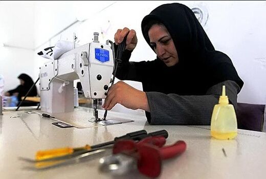 زنان در کارآفرینی و مهارت‌های شغلی موفق‌ترند