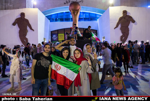 زیر ساخت‌ها برای ورود زنان به ورزشگاه آماده است