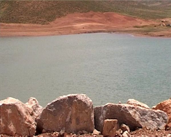 بهره‌برداری از نخستین سد بزرگ ذخیره آب عشایری استان در فریدون شهر