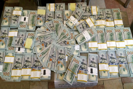 دلاری که این روزها می‌رقصد