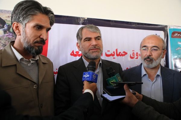 رفع موانع تولید و حذف واسطه ها از اولویت های وزارت جهاد کشاورزی است