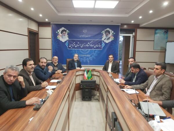 موضوعات مرتبط با آب و کشاورزی فرابخشی است