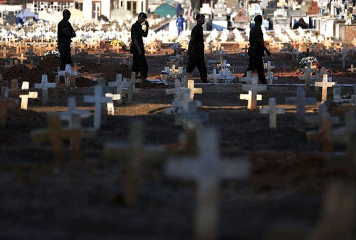 مبارزه با باندهای مواد مخدر در برزیل 
