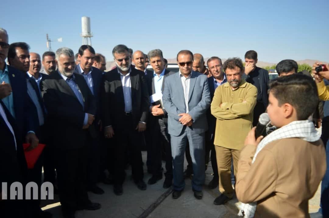 بازدید و بهره برداری پروژه های بخش کشاورزی در سفر وزیر جهاد کشاورزی به استان فارس