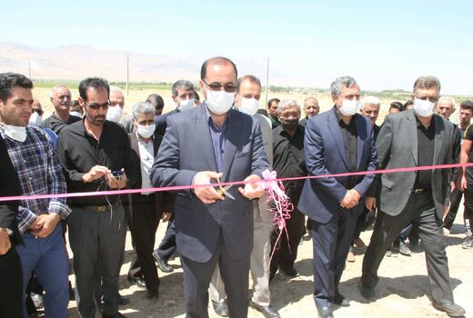 طرح آبیاری ۱۳۲ هکتاری شهرستان دورود به بهره‌برداری رسید