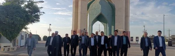 تجدید میثاق معاون وزیر جهاد کشاورزی با آرمانهای شهدا در سفر به قزوین