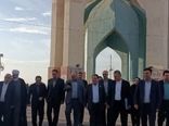 تجدید میثاق معاون وزیر جهاد کشاورزی با آرمانهای شهدا در سفر به قزوین