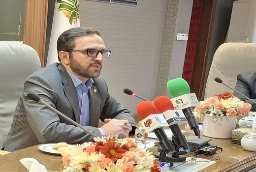 تامین ۶۲ درصد تسهیلات بخش کشاورزی توسط بانک کشاورزی/ نظام بانکی در برابر بخش کشاورزی کوتاهی کرده است. 


