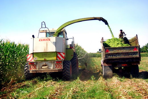 تولیدداخلی ماشین‌آلات کشاورزی درشرایط تحریم