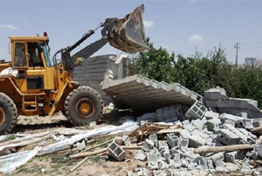 سه هکتار از اراضی کشاورزی بویین زهرا آزادسازی شد