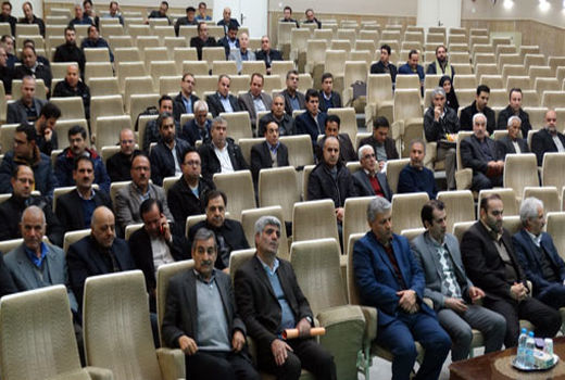 دوره آموزشی ترویجی اهمیت استفاده از کنسانتره در تغذیه دام در تبریز برگزار شد