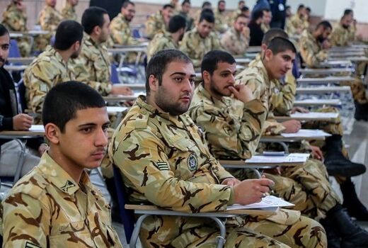 سربازان آموزش دیده در دوره های آموزش مهارتی جهاد کشاورزی استان تهران تقدیر شدند