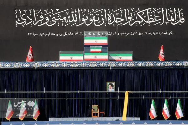 جامعه کشاورزی با حضور در مراسم تشییع، با آرمان‌های رهبر شهید تجدید میثاق می‌کند