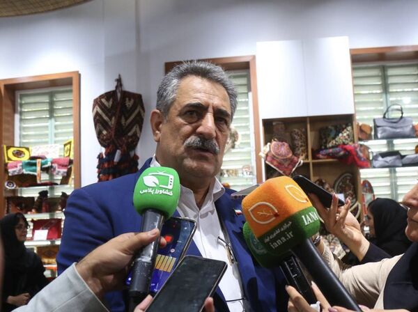 از تاروپود هنر تا بازارهای جهانی؛ آغاز تحول در زنجیره ارزش صنایع دستی زنان عشایر
