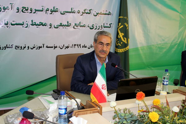 ترویج پیشرو باید با نوآوری و نشر دانش در مرکز عرصه کشاورزی باشد
