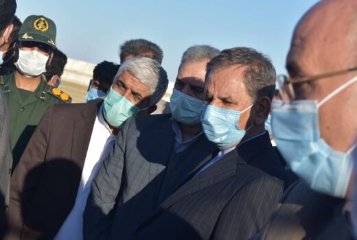 وزیر جهاد کشاورزی وارد فرودگاه کنارک شد