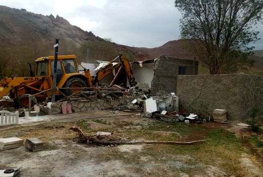 قلع و قمع 37 مورد از ساخت و سازهای غیرمجاز در آذربایجان شرقی